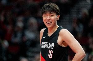 根本不丢！杨瀚森篮下对抗再打进 目前已经7中7